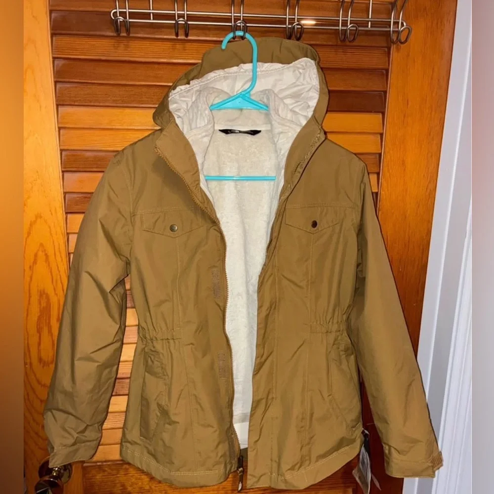 NEW North Face Girls 3 in 1 Osolita Triclimate Jacket - kids size large